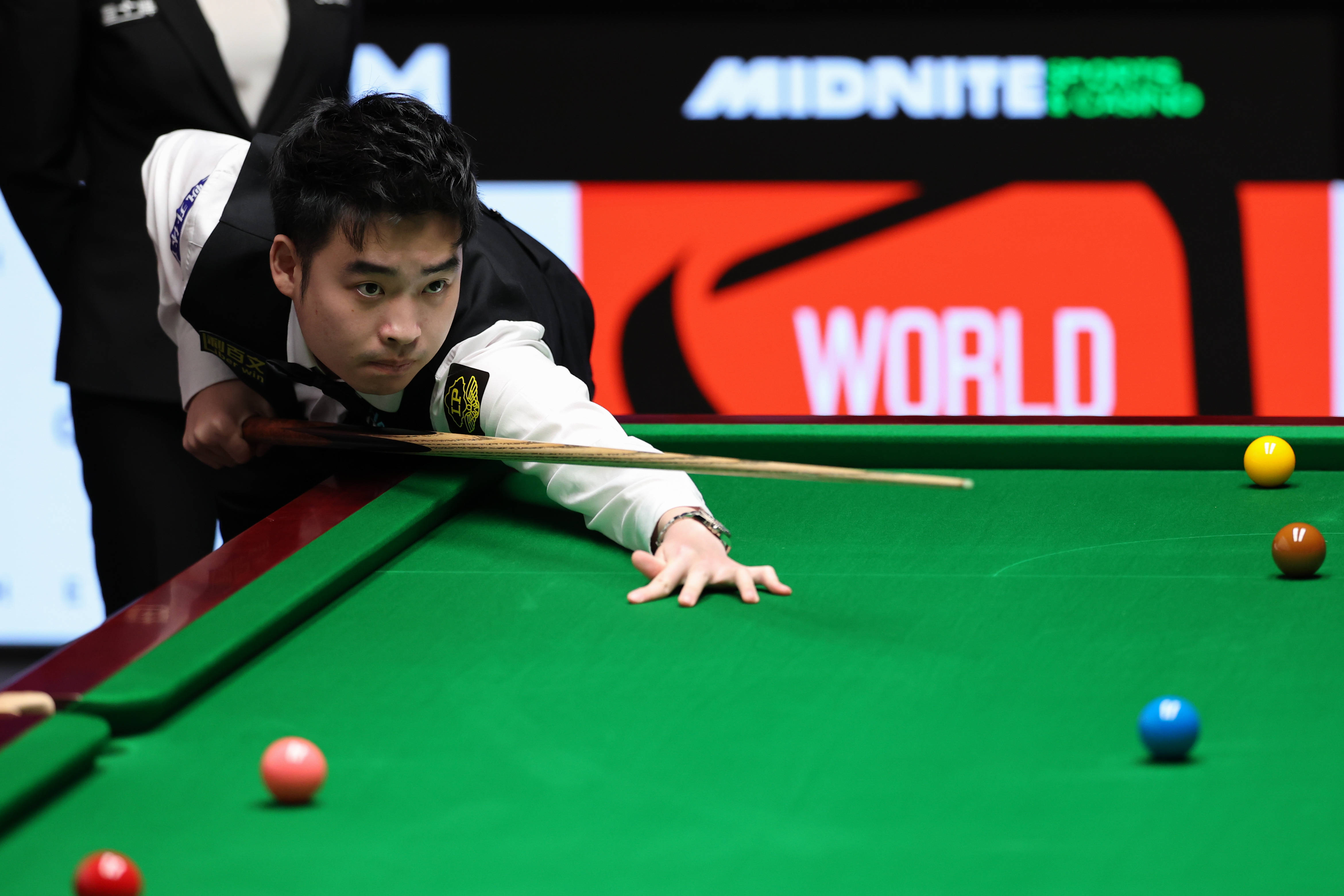 员的受伤都 员的受伤都